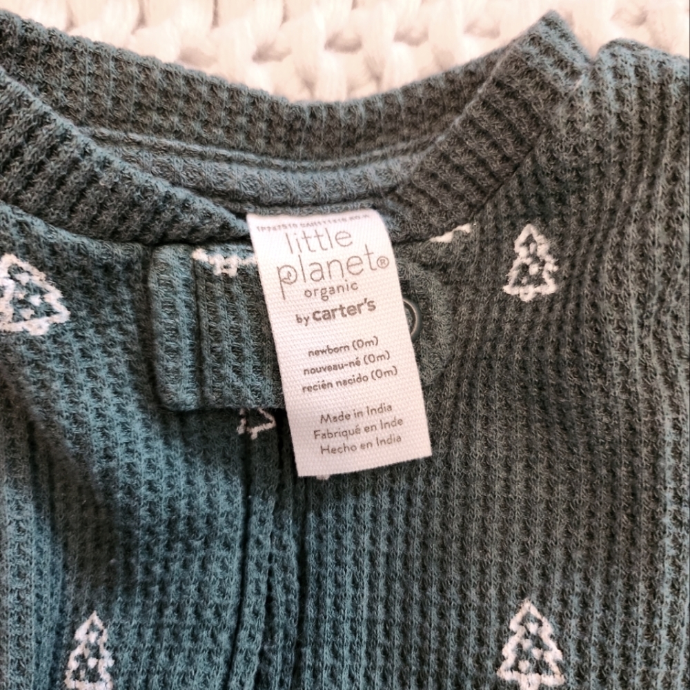 Carter's Little Planet Sleep and Play- Newborn - Green Tree Print - Picture 2 of 2